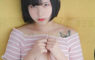 Hizzy(히지)的高清死库水套图：夏日清凉，谁能抵挡这种诱惑？
