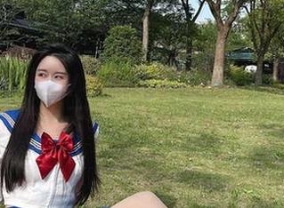 微密圈 - July芝岚的海边精选：在水里一泡就上天了，听说要有深度？