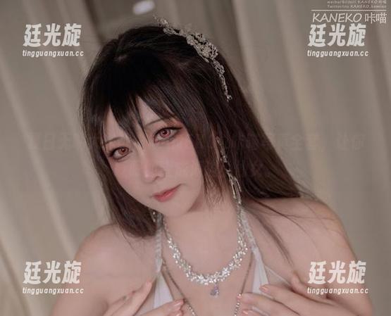 夏日无聊大作战：KANEKO_咔喵写真全套，让你眨眼间变成海边小仙女。