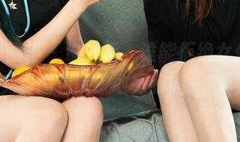 Ligui丽柜 - 说实话，谁能拒绝女仆芮琳的免费图包呢？敢跟我赌一局吗？