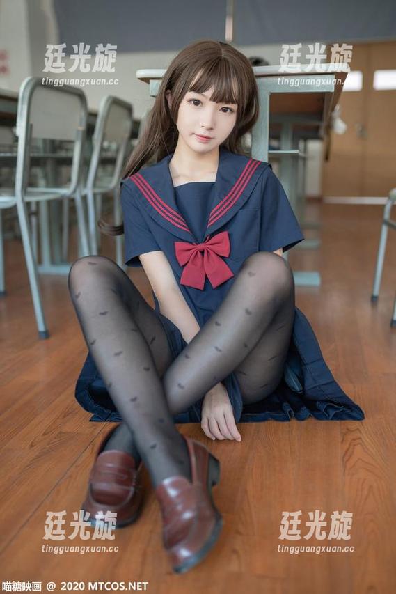 MTYH喵糖映画 - 和服写真，在半半子的里头，优雅与随性一线之隔。