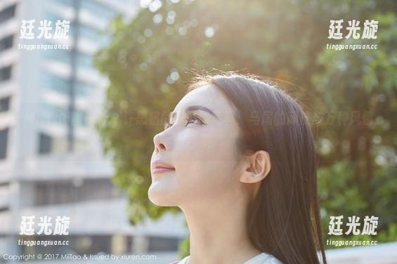 MiiTao蜜桃社 - 许思铭的双马尾写真：马尾的顽皮与万种风情合集