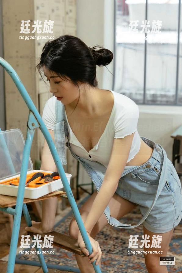 抓住那一刹那，Min.E(민이)的LeeheeExpress，把每一张都当做壁纸的感觉！