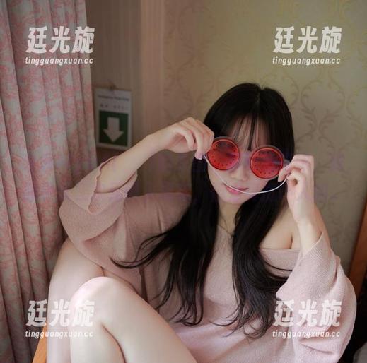 分享MyuA(뮤아)的原图：那粉色猫娘，就像是从二次元误入现实，但是真挺吓人的。