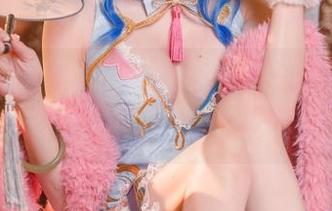 哦，Sally Dorasnow的透明作品，毫无圣光，火花四溅你的大脑吗？