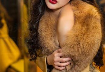 TouTiao头条女神 - 有趣的李丽莎，无圣光讽刺爱的箴言，图包不来些特别的？
