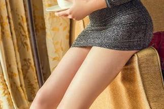TouTiao头条女神 - 高韩菲的原图，在棉袜中的小细节值得慢慢品味