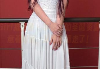 TuiGirl推女郎 - 李丽莎的圣诞资源，注意看好运，从这里溜走了！