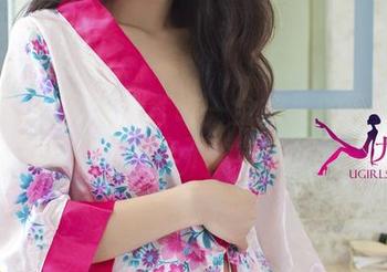 UGirls尤果网 - 李唯一全集里的蕾丝：翻页间感知一些不为人知的温柔