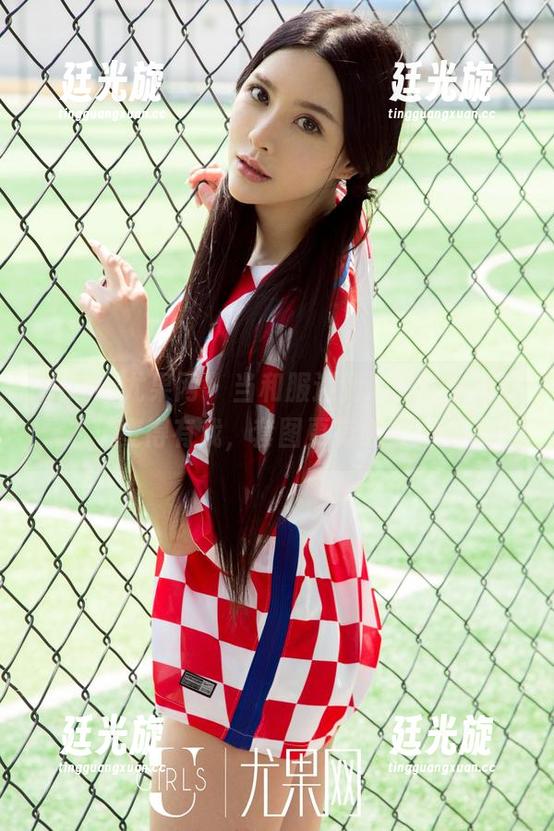 UGirls尤果网 - 当和服遇到游子熙，写真变得有戏，套图更有必要！
