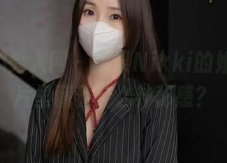 Xiuren秀人网 - 果果Nikki的姐姐，照片里藏着什么神秘感？