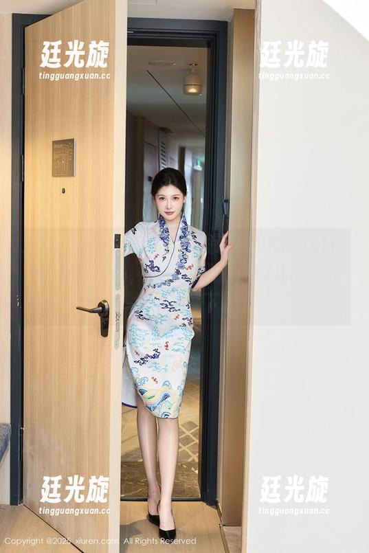 Xiuren秀人网 - 自从发现黄可Christine的夏日作品，免费随随便便翻几遍，完全不想停下。