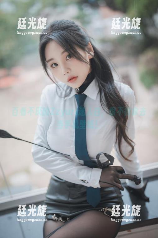 Zzyuri 百看不厌的Zzyuri迷人白,恨不得拿去当手机壁纸!