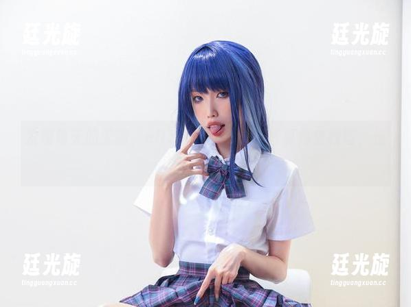 发现每天的无聊，eliza喵喵2B小猫写真集来救驾，快来下载！