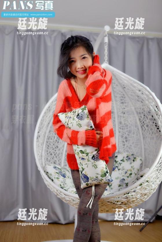 pans-小青 pans - 小青的粉色图集:如果大自然会穿衣服,那她一定会选择这些!资源搬走,别跟我客气!