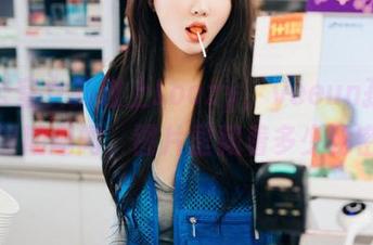 当办公室女孩碰上Loozy，yeeun孙乐乐的假期趣闻，图片里藏着多少秘密？