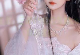 抛开公主范，三度69的白雪姬cos更像超级玛丽！