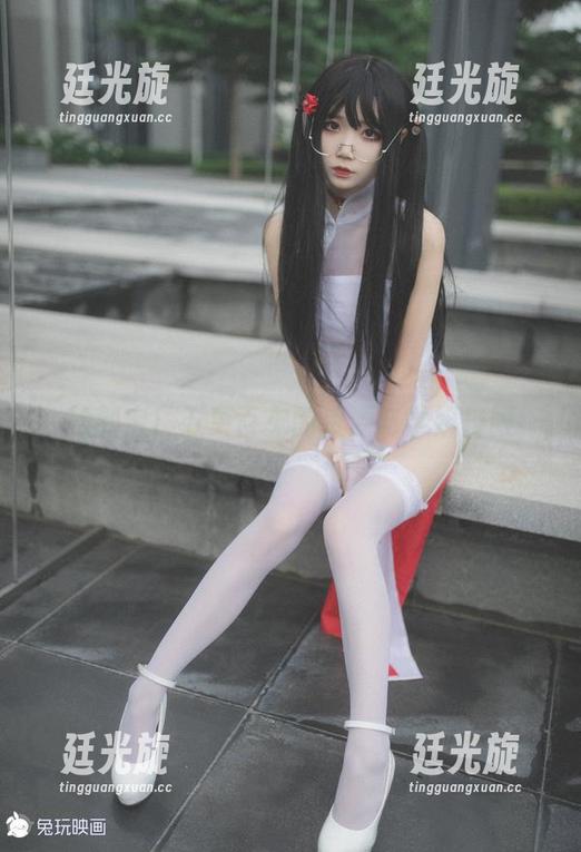 捡到宝！五更百鬼的资源与学姐校服