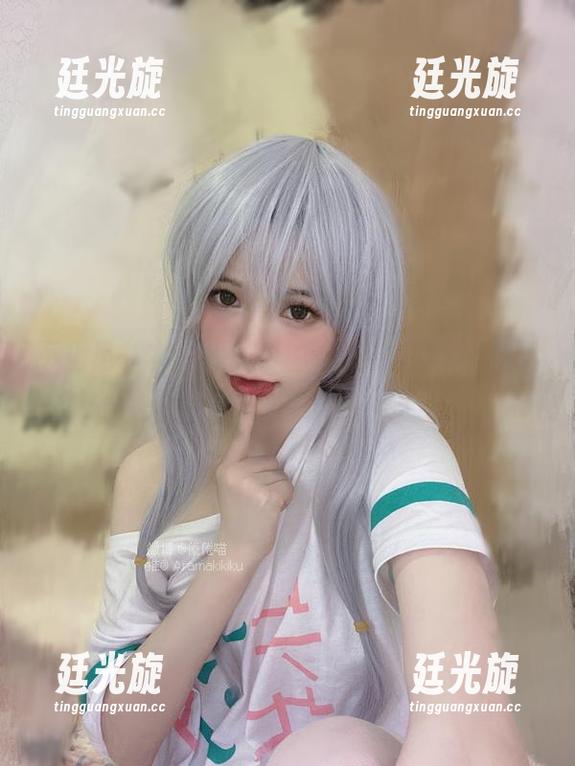 不止是书本，倦倦喵的JK书包套图，瞧瞧里面还有啥怪物吧