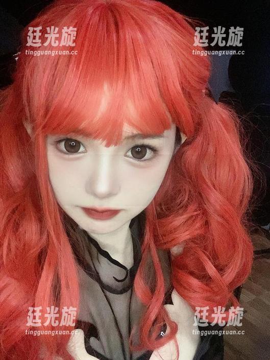 跑题预警！倦倦喵黑色新作品更新，图片表面以下呢？