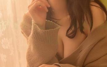 周叽是可爱兔兔的美图，从服务员的角度出发