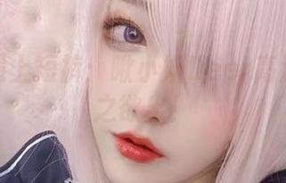 当长腿遇上短裤：啾小妍Deer高清形象呼之欲出！