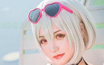 少女心满满的夏鸽鸽不想起床，温泉女老板的图片分享，偷偷问她的护肤秘诀。