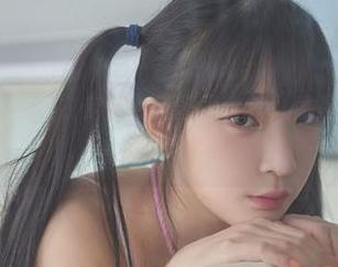 姜仁卿(강인경)内衣走秀，无圣光合集，像是在说“这我常穿”！
