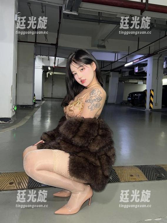 小优优子 微密圈 - 小优优子的美图又来:可爱牛牛,这水平我只能捂脸