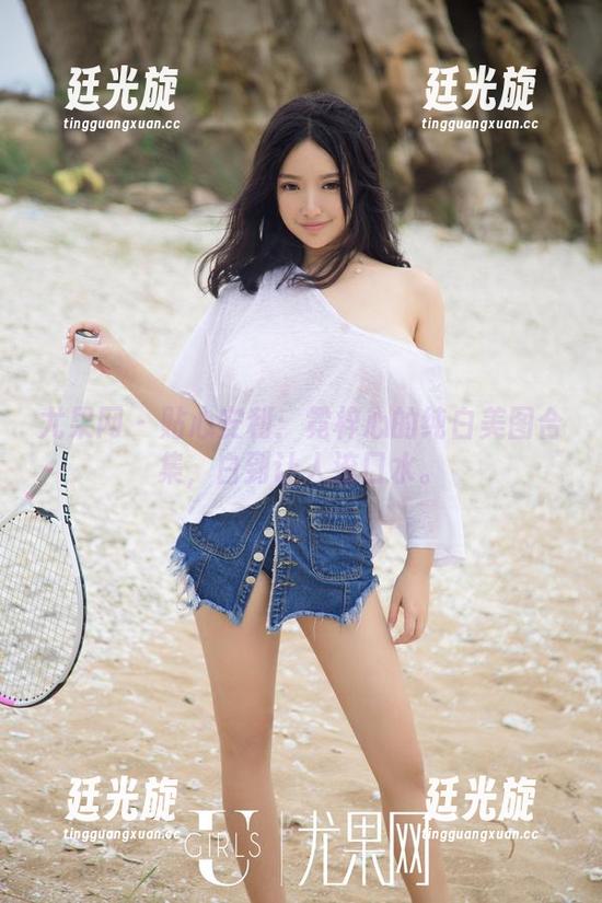 尤果网 - 贴心安利：霓梓心的纯白美图合集，白到让人流口水。