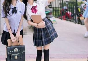 尤蜜荟 - 小海臀Rena的最新修女系列，图片满满的暗示，让我想得停不下来。
