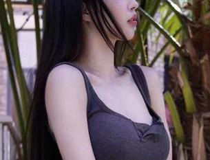 微密圈 - 旗袍合集：徐珺大哥将身段给我，岁月催人老，但这波美图开启了我的小宇宙！