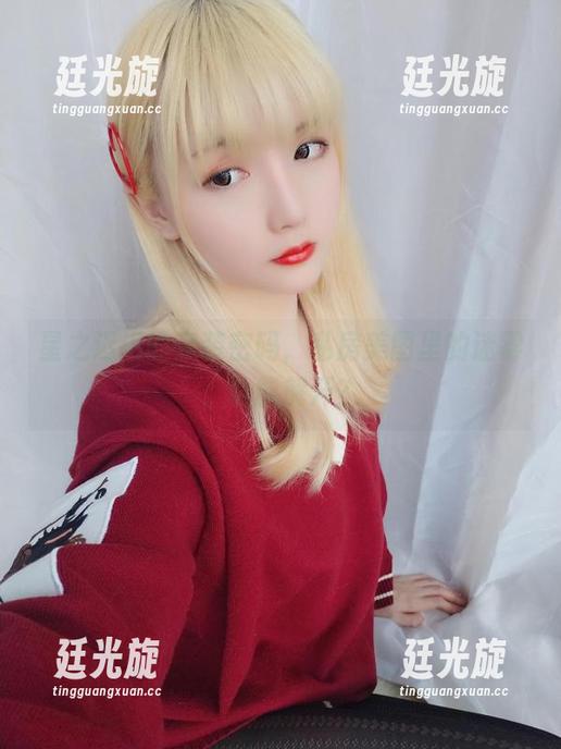 星之迟迟的套装密码，私房美图里的迷雾，谁能解开？