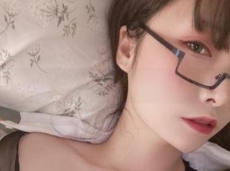 次屁啦写真集——肉丝的每一寸都是资源
