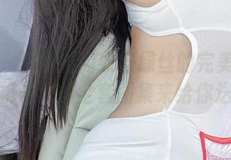 微密圈 - 你见过内衣与绿丝的完美联姻吗？水蜜桃米米的全套图集来给你送福利！