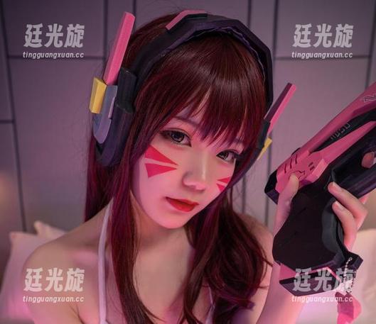 进入黏性世界：王胖胖u胶带图集引领新风潮
