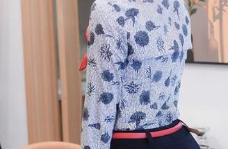 秀人网 - 灯光下的HeyuZhang——私房作品里的女神，对比真是有种对撞的美感。