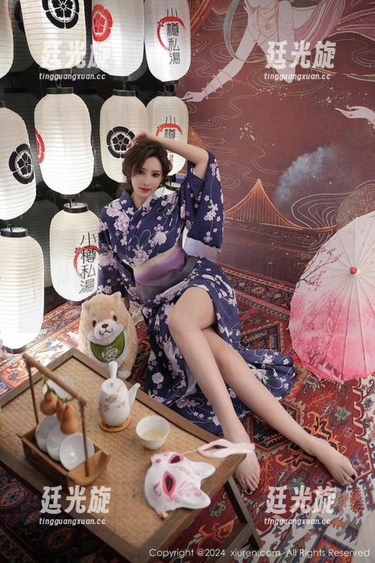 秀人网-Mieko林美惠子 秀人网 - 免费领取Mieko林美惠子粉色图包,体验‘白色塑料袋’与‘粉色情怀’的神奇搭配!