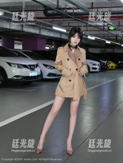 秀人网 - 内衣里的坏兔子，这图集让人想多看！