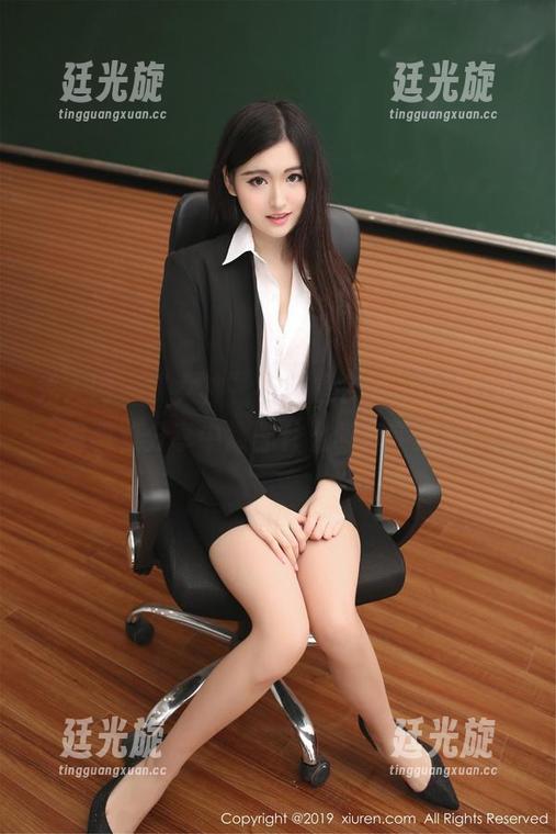 秀人网 - “女神”不只是名字，沈欢欣的写真集分享中教你什么叫真实美丽！