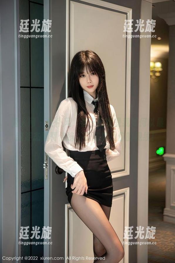 秀人网 - 女仆风，看王雅姗是我如何以最新姿态颠覆传统，花式挑逗你的视线！