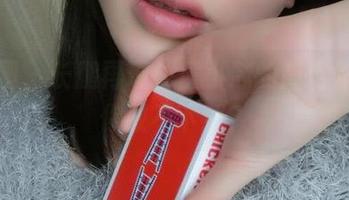 微密圈 - 长腿再现，童小芯的高清作品，你敢不下载？