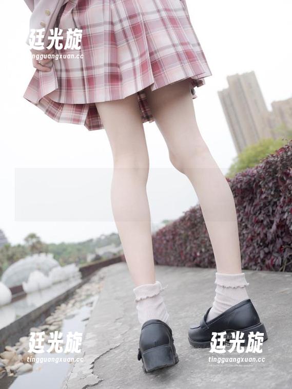 紧急企划 - 好像我在看免费的长腿展——感谢林书辞的原图！
