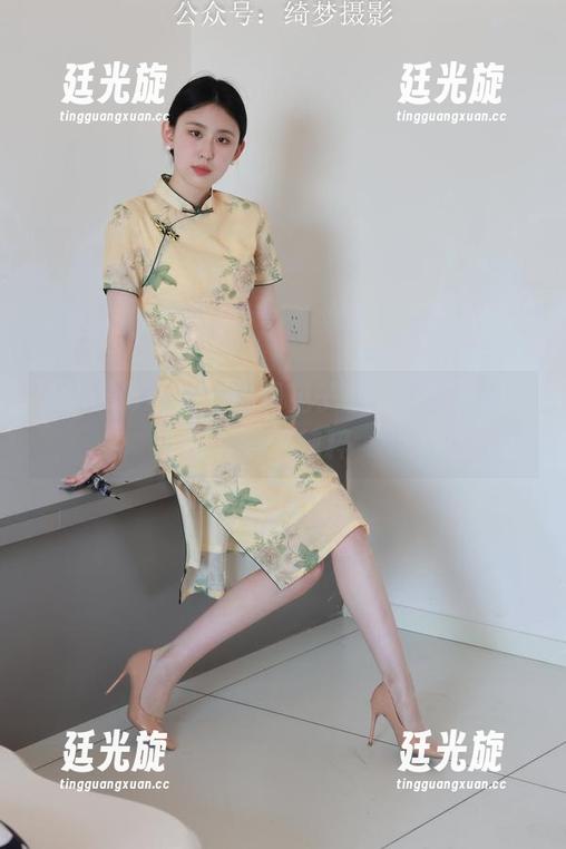 绮梦摄影 - 当白色遇见子涵：写真合集，纯净不纯粹