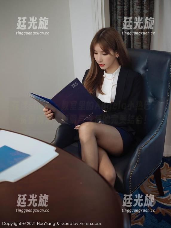 花漾show-Angela小热巴 花漾show - 教室里的Angela小热巴:资源满满,聪明与气质的完美结合!