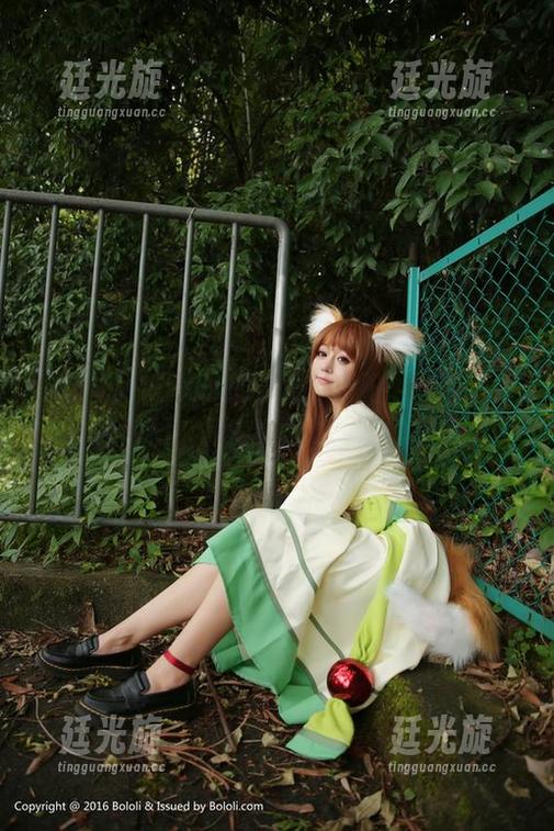 菠萝社 - 夏美酱的“夏日骄阳”：你以为是美图，其实这是对真理的挑战