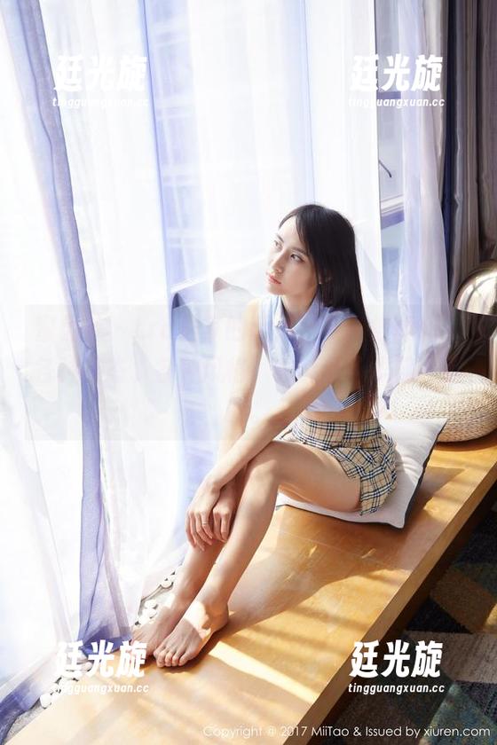 蜜桃社-Lra 蜜桃社 - Lra居家的新片,更新得真巧,各种姿态、各种风格,总能让你眼前一亮的。