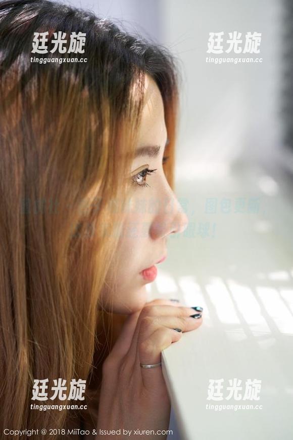 蜜桃社 - 杏子和妹妹的日常，图包更新，比我家猫还要吸引眼球！