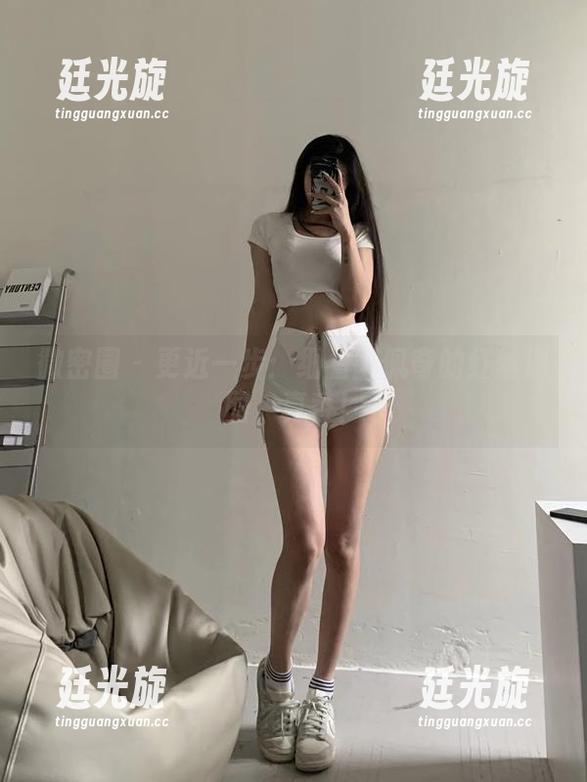 陈佩奇 微密圈 - 更近一步:细看陈佩奇的红丝原图,真香!