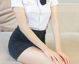 青豆客 - 艾小青的豹纹套图，高清到让人想多看几眼，不会吧…这色调也太合我胃口了吧？